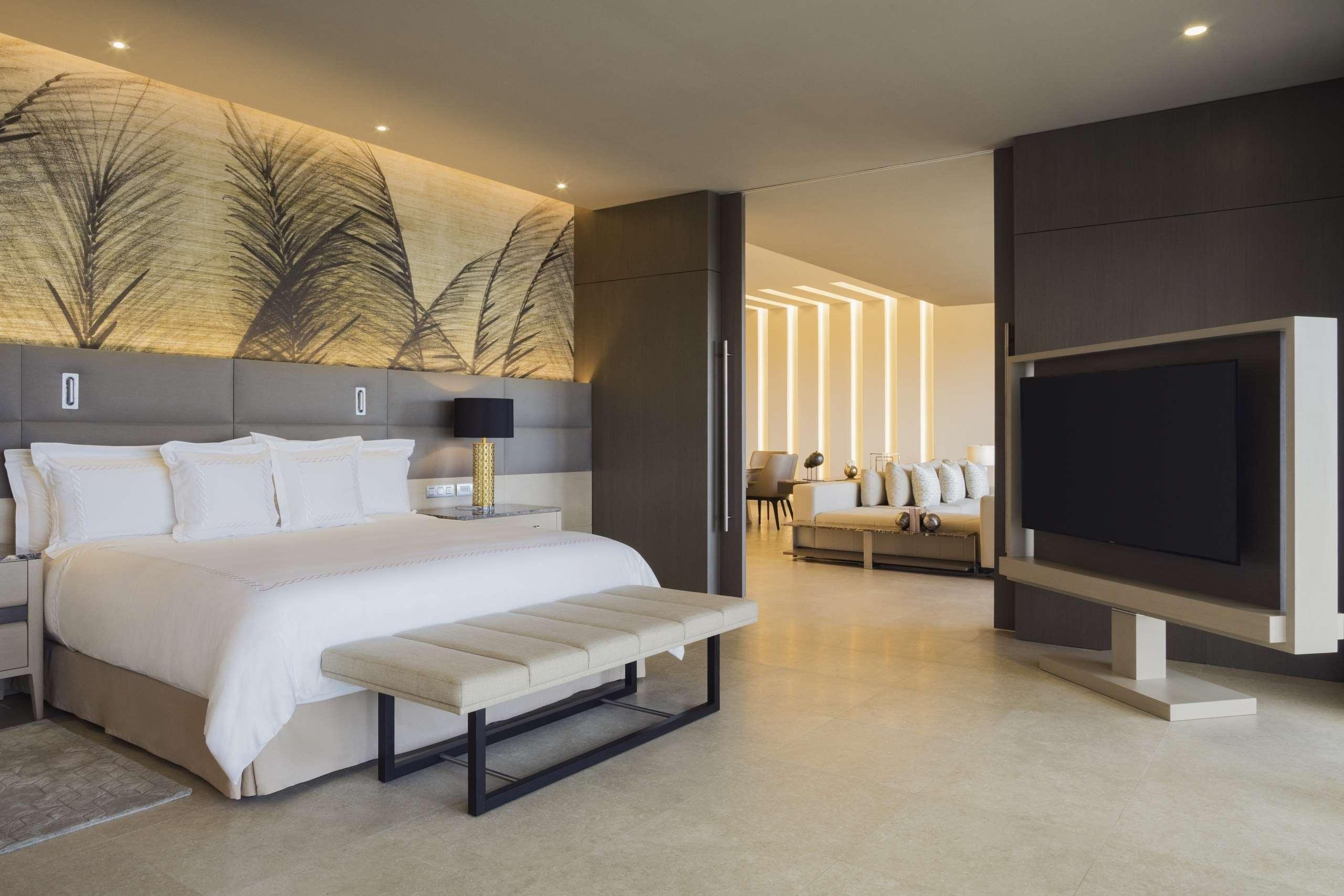 El Embajador, A Royal Hideaway Hotel Santo Domingo Exterior foto A bedroom at the hotel